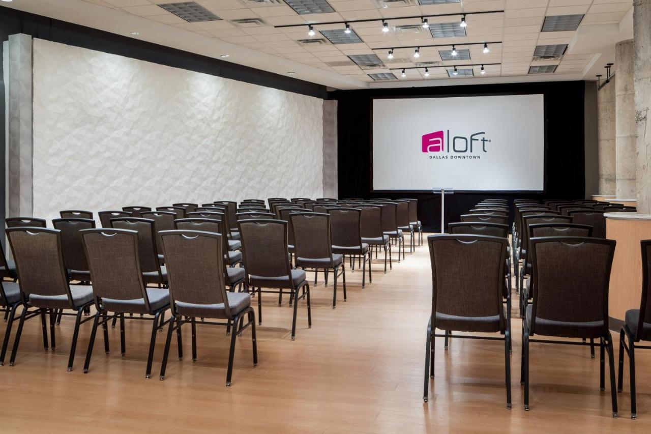 Aloft Dallas Downtown Экстерьер фото