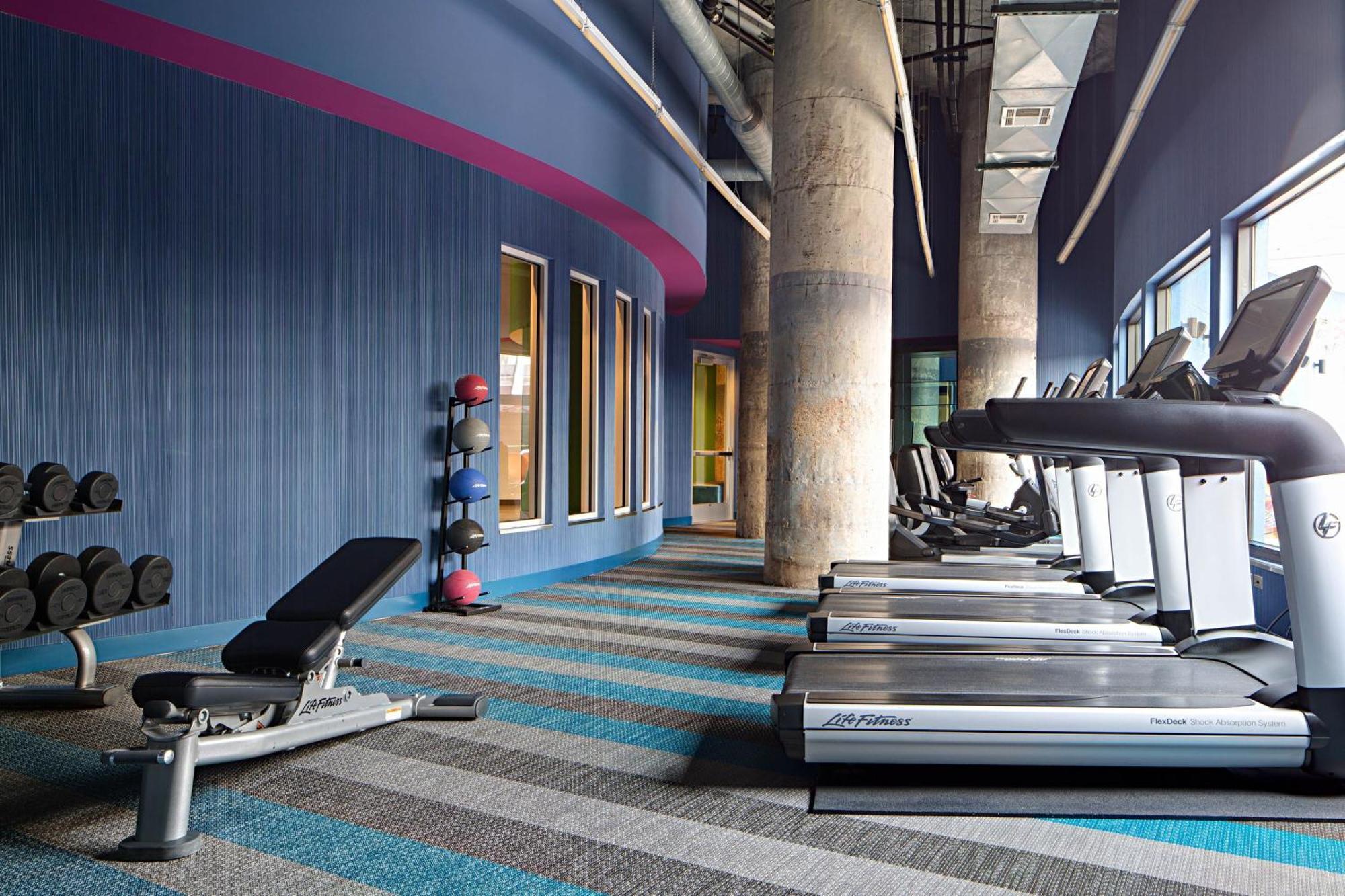 Aloft Dallas Downtown Экстерьер фото